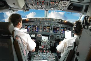 Foto: Cockpit vom Flugzeug